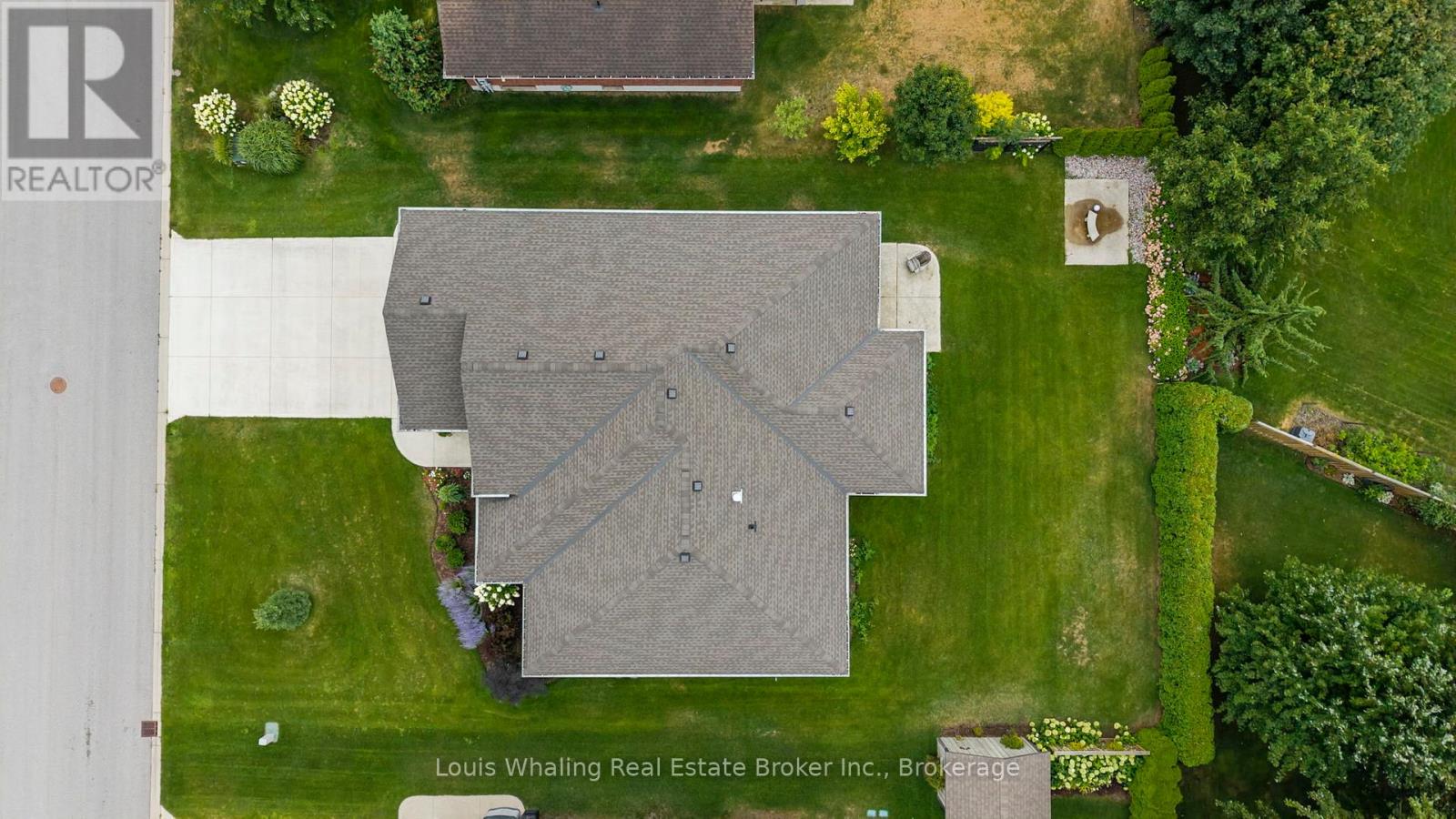 108 12th A Avenue, Hanover, Ontario  N4N 3T8 - Photo 33 - X12357593