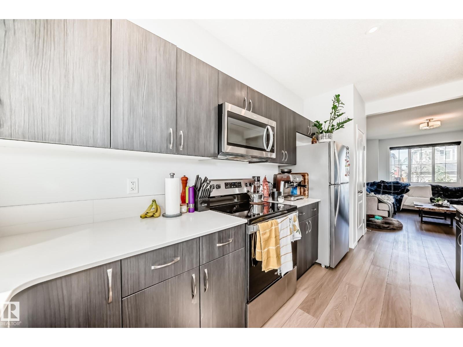 5309 22 Av Sw, Edmonton, Alberta  T6X 0H6 - Photo 4 - E4454069
