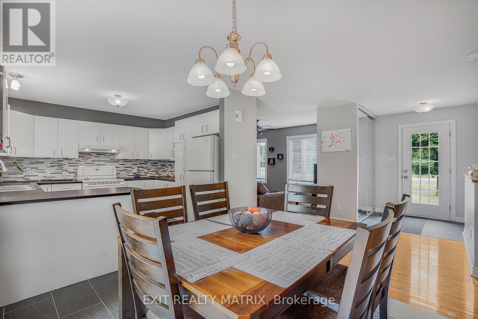 534 De La Bergerie Road, Champlain, Ontario  K0B 1K0 - Photo 10 - X12357578
