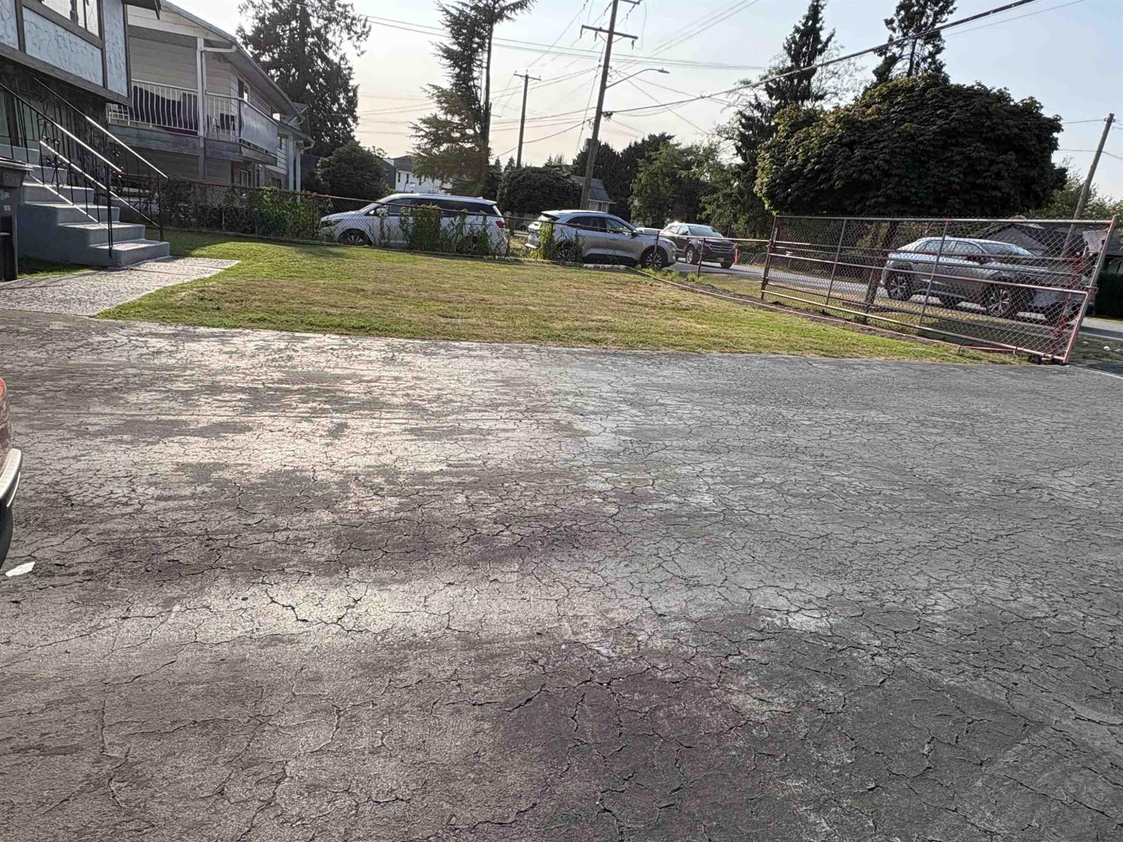 Property at 13434 98A AVENUE image 2