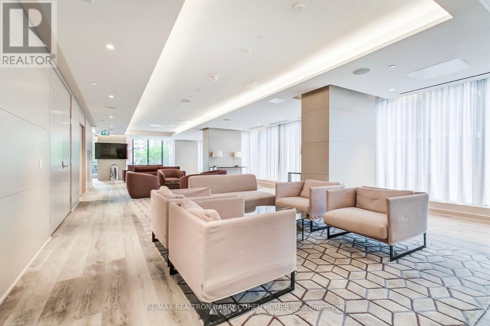 4802 - 115 Blue Jays Way, Toronto (Waterfront Communities), Ontario  M5V 0N4 - Photo 3 - C12342838