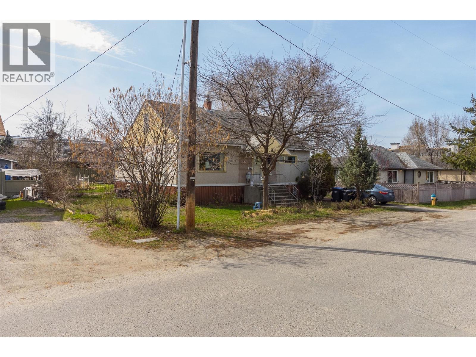 245 Ponto Road, Kelowna, British Columbia  V1X 2G2 - Photo 3 - 10335349