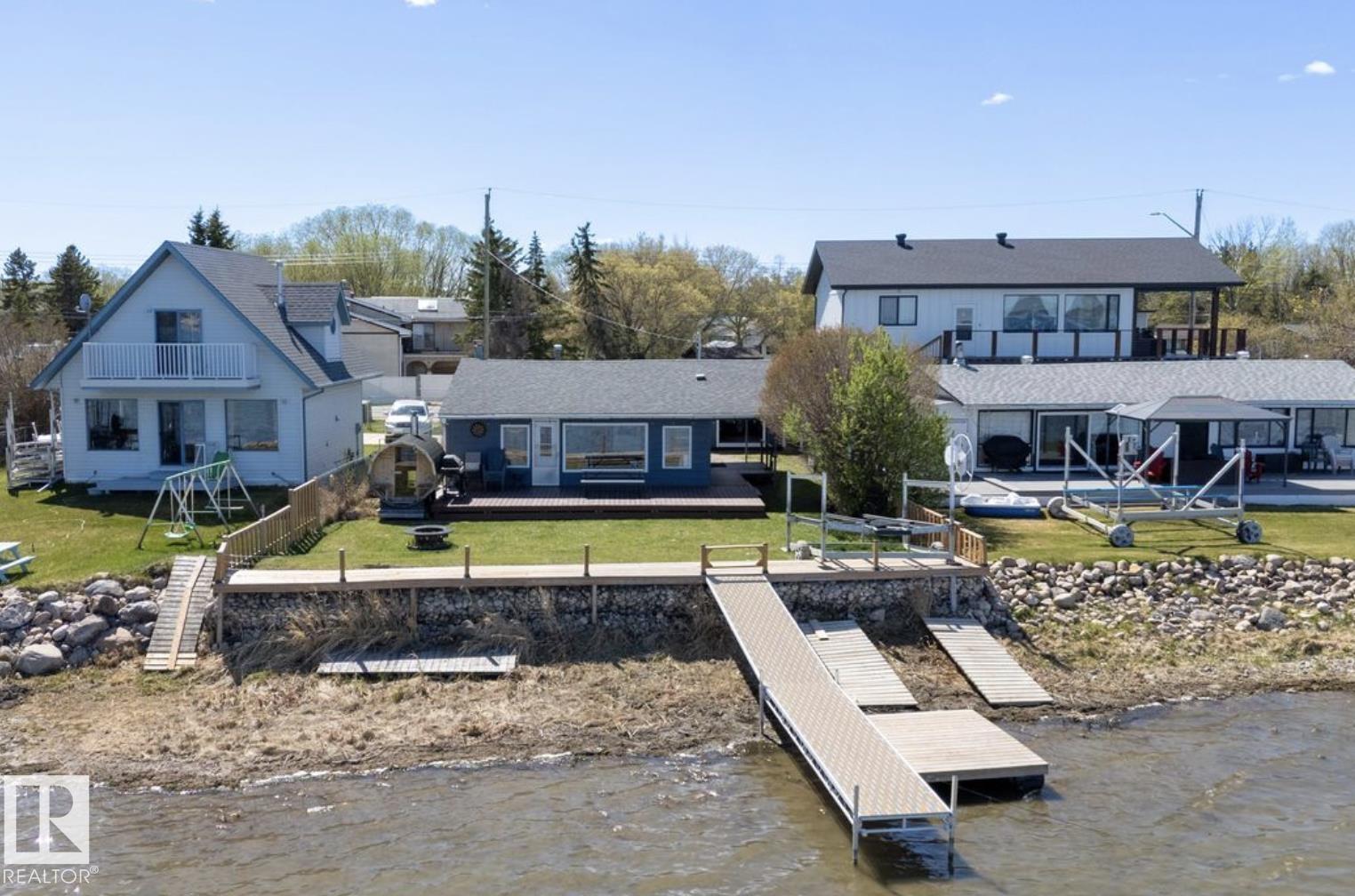 6330 Ste Anne Trail, Rural Lac Ste. Anne County, Alberta  T0E 0A0 - Photo 6 - E4454077