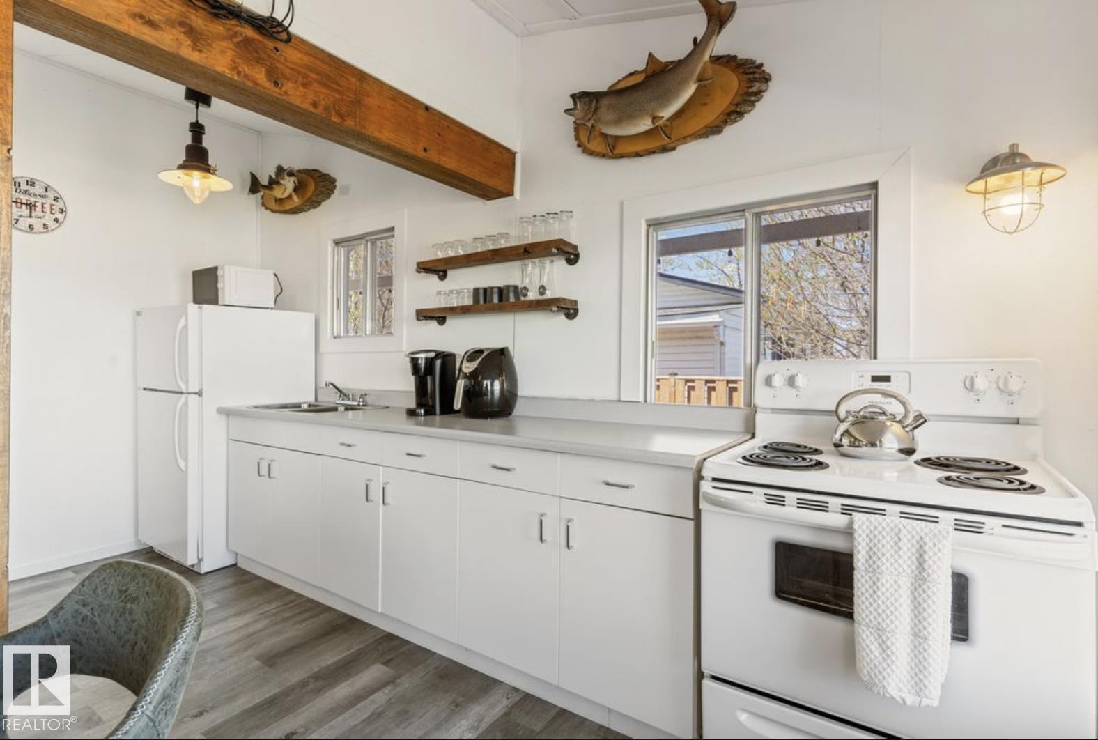 6330 Ste Anne Trail, Rural Lac Ste. Anne County, Alberta  T0E 0A0 - Photo 22 - E4454077