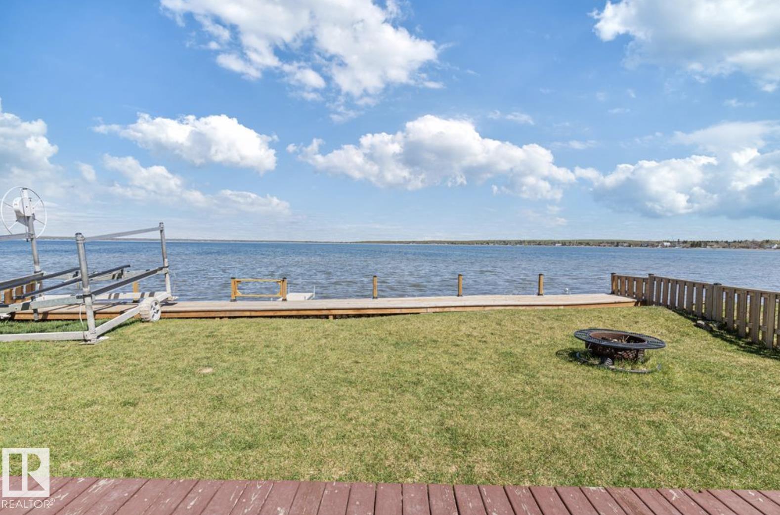 6330 Ste Anne Trail, Rural Lac Ste. Anne County, Alberta  T0E 0A0 - Photo 36 - E4454077