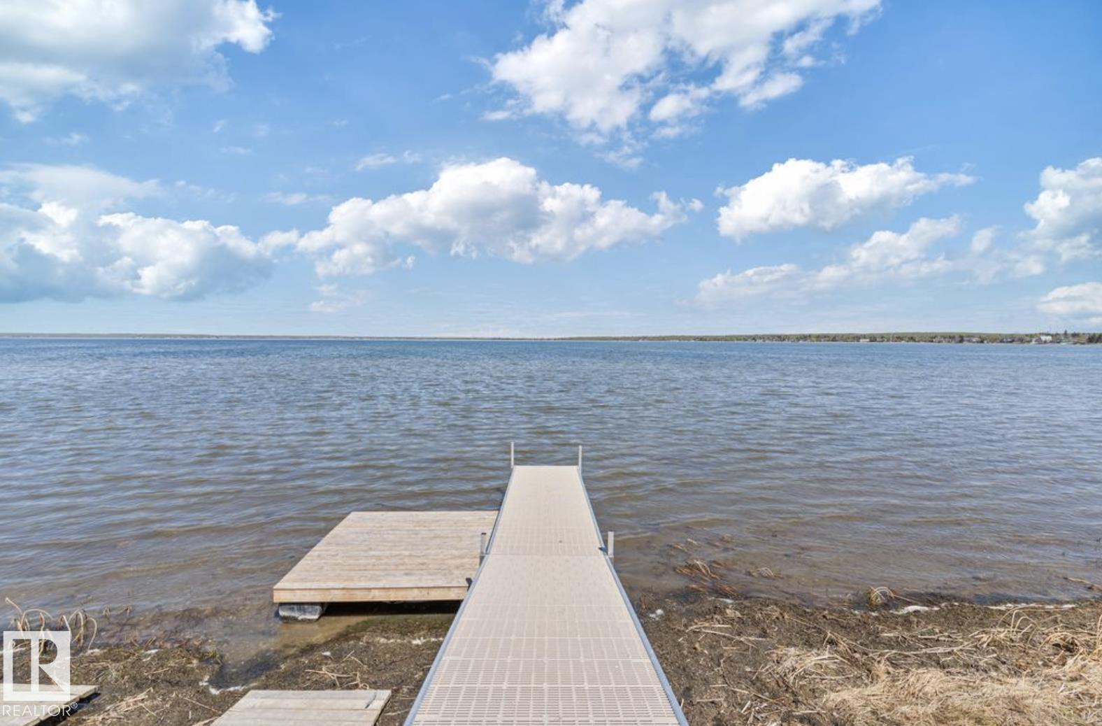 6330 Ste Anne Trail, Rural Lac Ste. Anne County, Alberta  T0E 0A0 - Photo 38 - E4454077