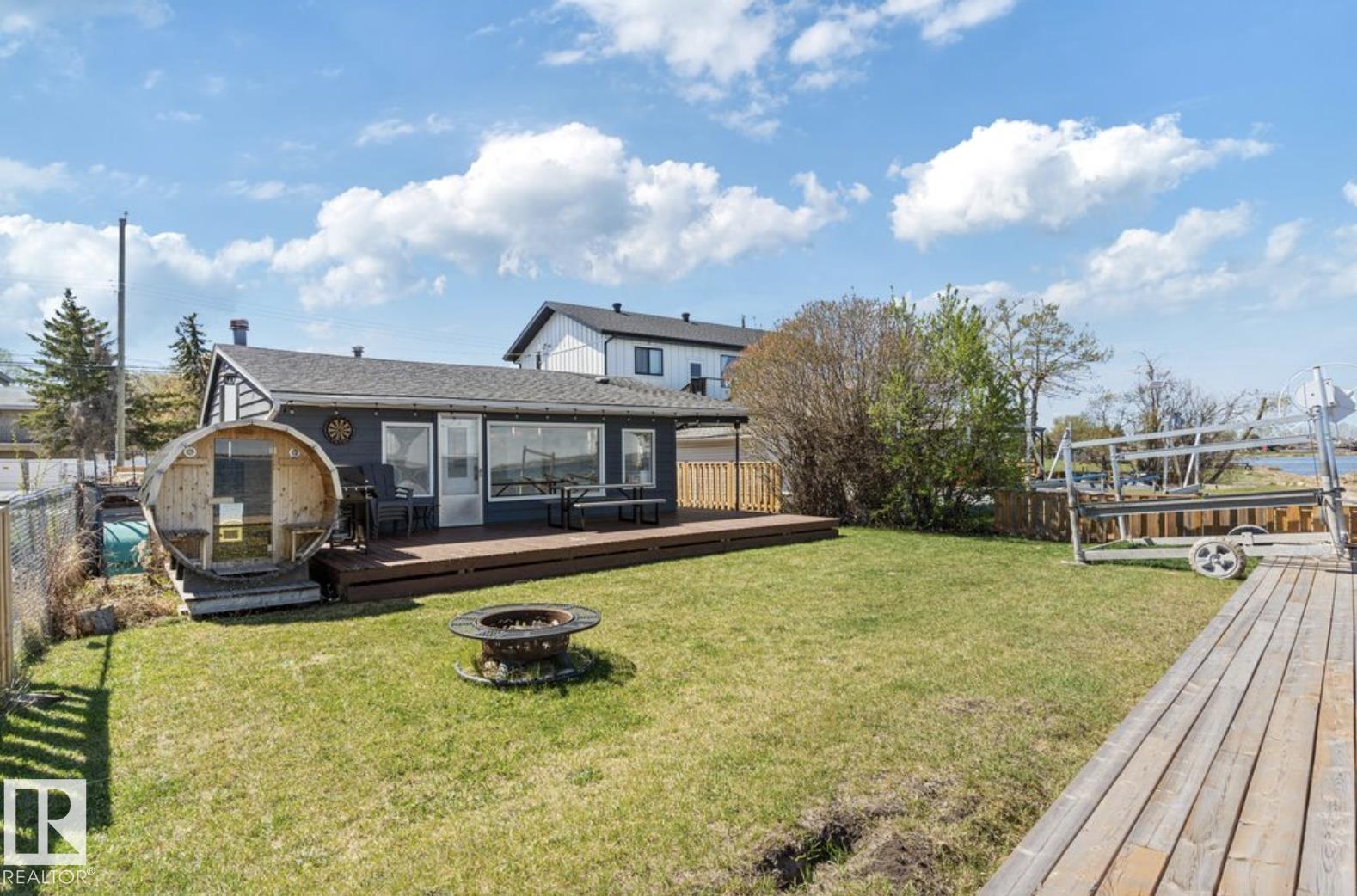 6330 Ste Anne Trail, Rural Lac Ste. Anne County, Alberta  T0E 0A0 - Photo 31 - E4454077