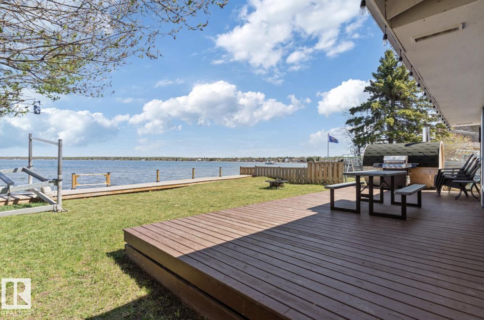 6330 Ste Anne Trail, Rural Lac Ste. Anne County, Alberta  T0E 0A0 - Photo 37 - E4454077