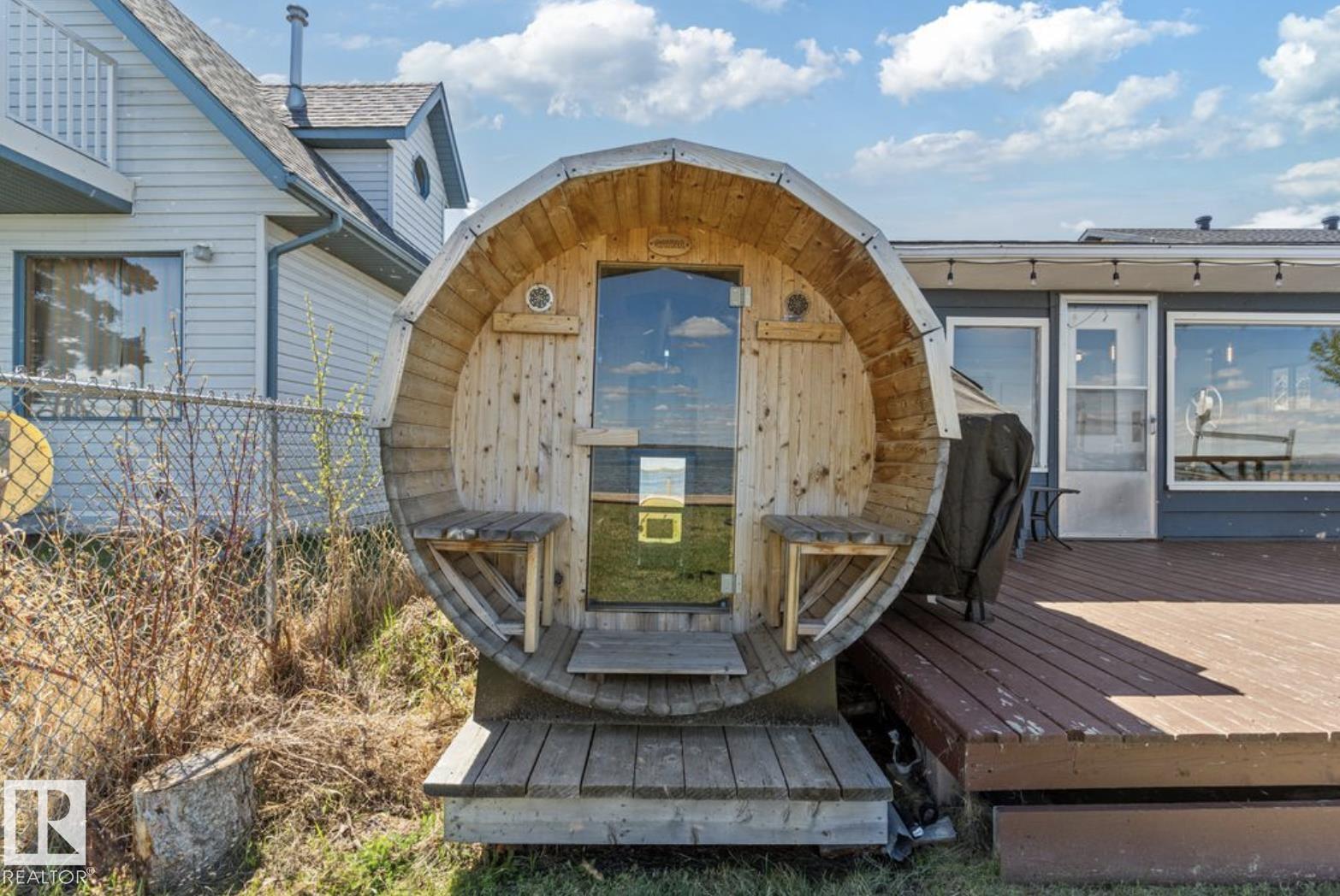 6330 Ste Anne Trail, Rural Lac Ste. Anne County, Alberta  T0E 0A0 - Photo 34 - E4454077