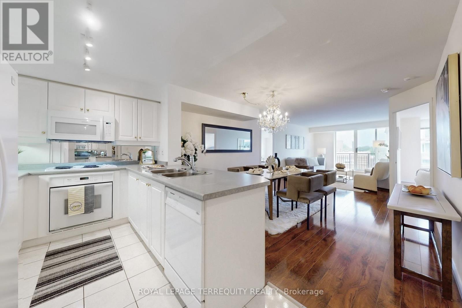 505 - 18 Wanless Avenue, Toronto, Ontario  M4N 3R9 - Photo 15 - C12357549