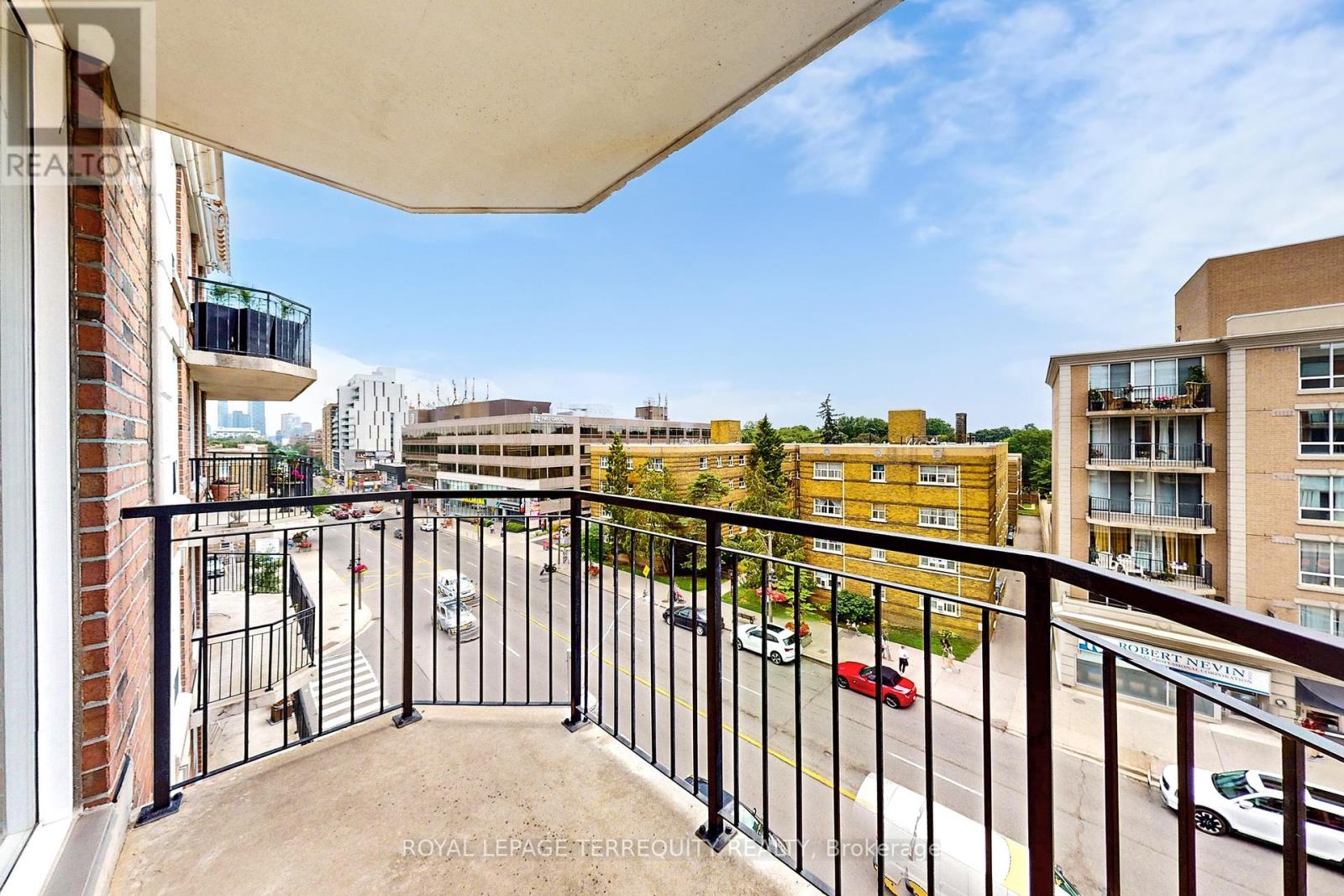 505 - 18 Wanless Avenue, Toronto, Ontario  M4N 3R9 - Photo 31 - C12357549