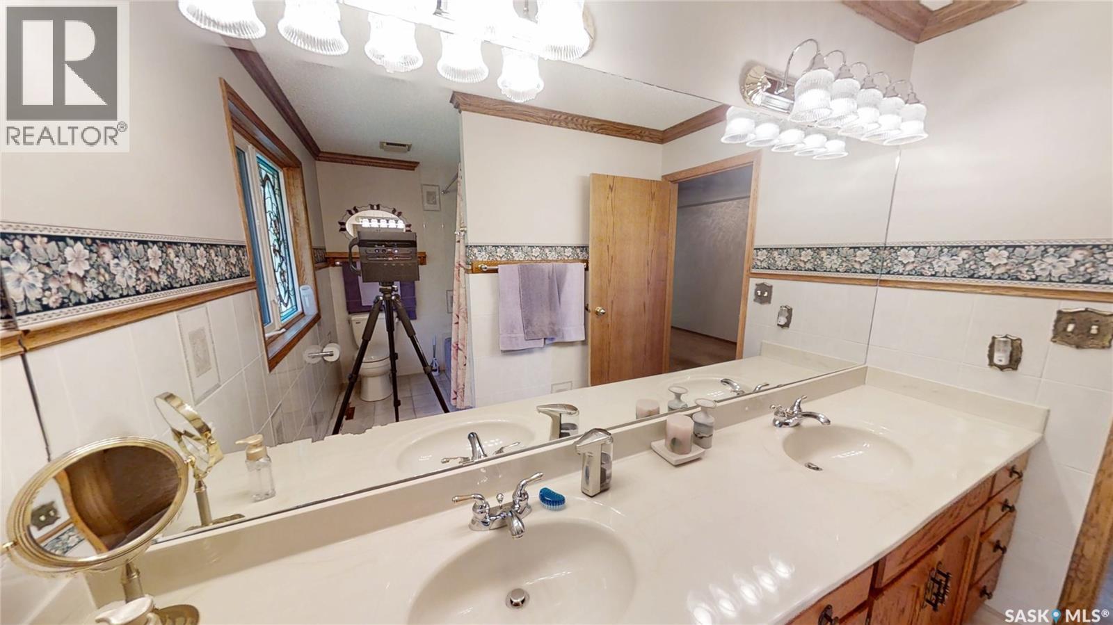 1540 Crerar Drive, Saskatoon, Saskatchewan  S7M 5K7 - Photo 17 - SK016103