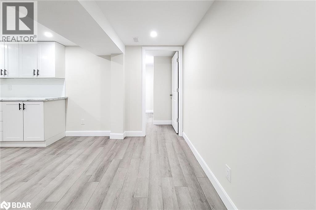 81 West 25th Street, Hamilton, Ontario  L9C 4X3 - Photo 10 - 40762448