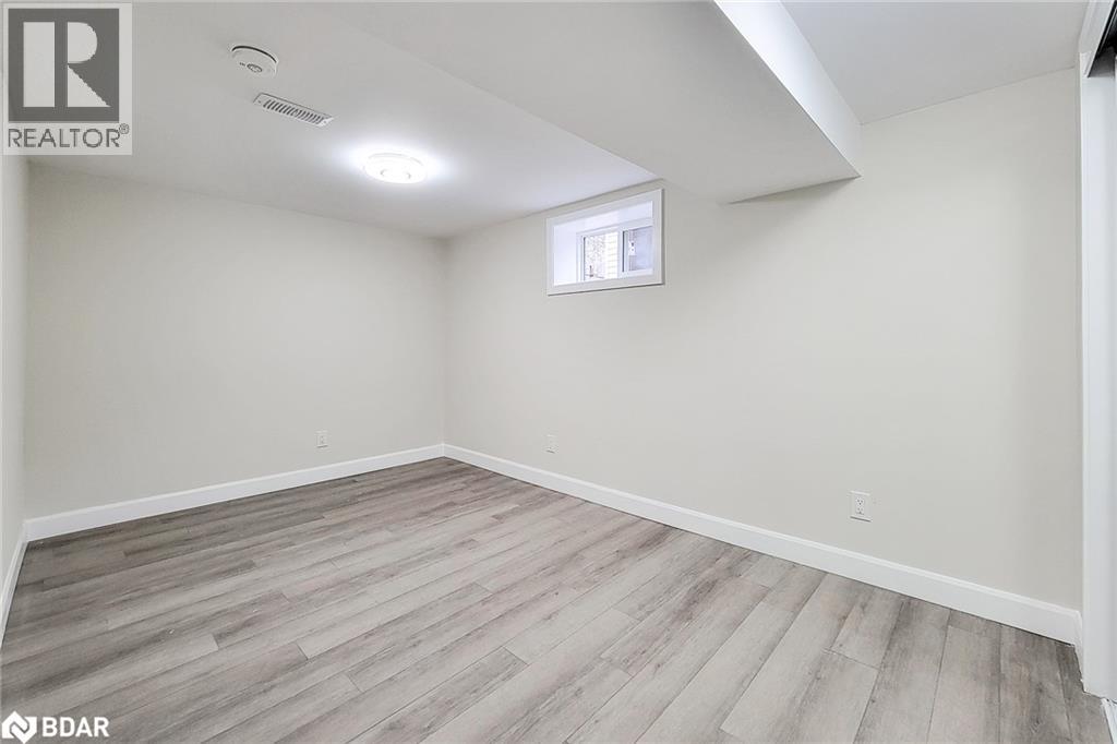 81 West 25th Street, Hamilton, Ontario  L9C 4X3 - Photo 12 - 40762448
