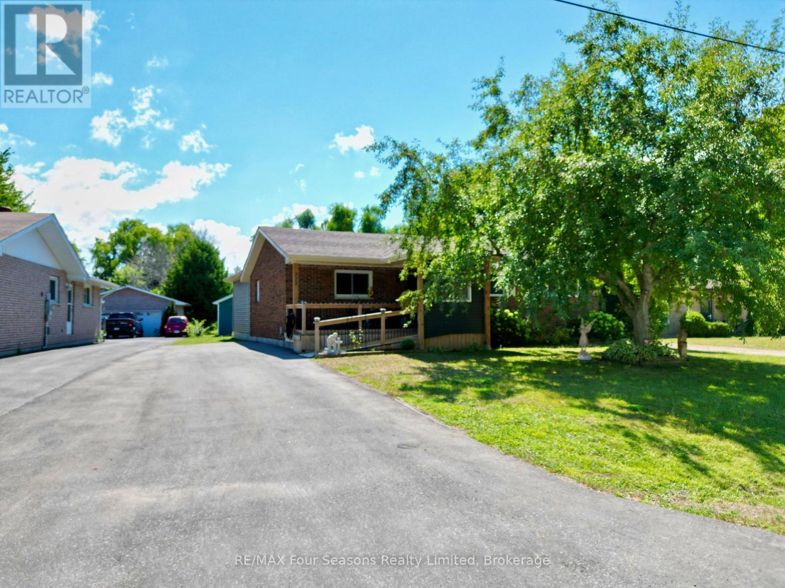 Property at 225 CHRISTOPHER STREET image 1