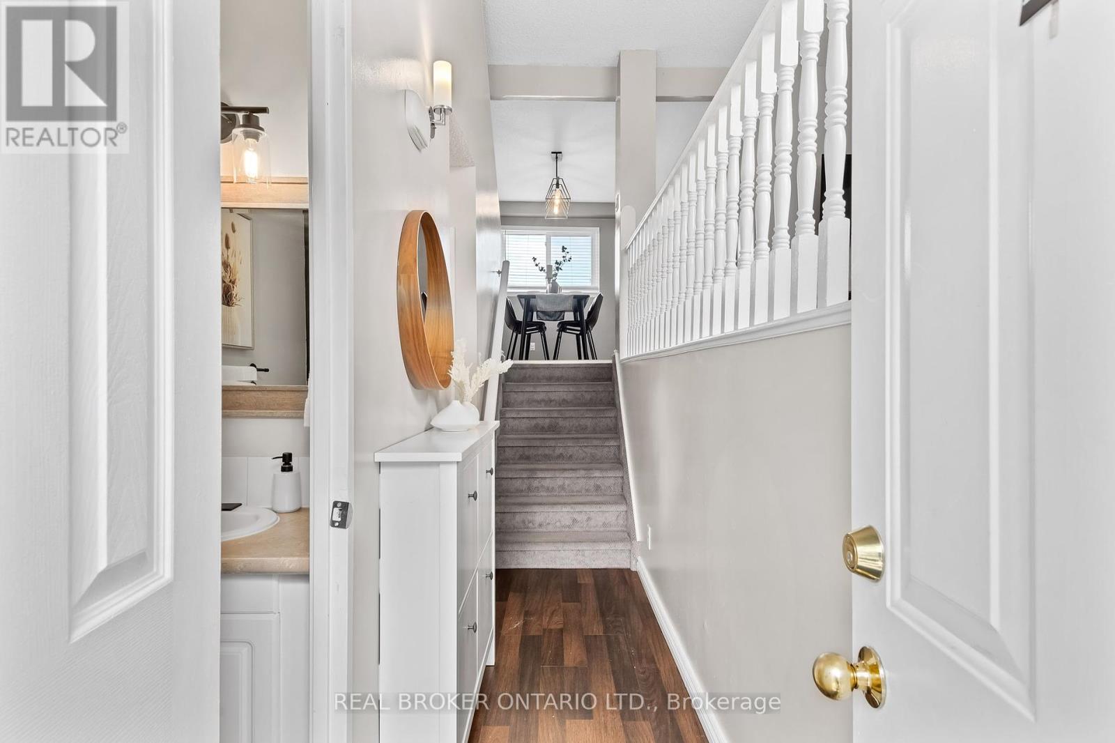 Property at 37 - 321 BLACKTHORN STREET image 5