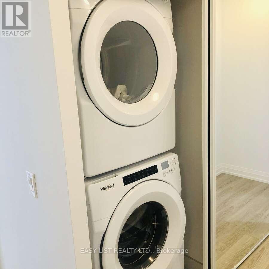 2708 - 286 Main Street, Toronto, Ontario  M4C 0B3 - Photo 23 - E12357590