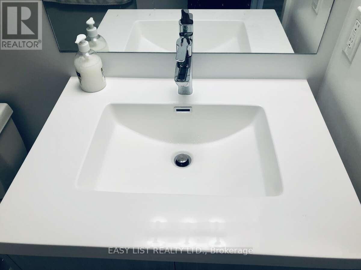 2708 - 286 Main Street, Toronto, Ontario  M4C 0B3 - Photo 24 - E12357590