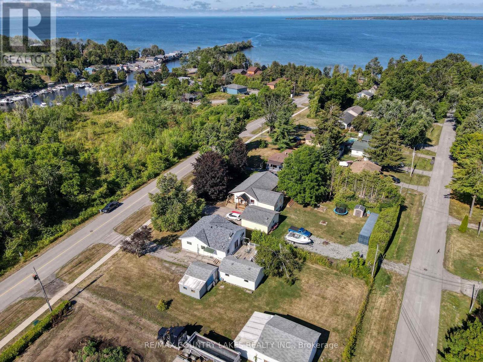 122 Victoria Avenue, Brock, Ontario  L0K 1A0 - Photo 20 - N12357546