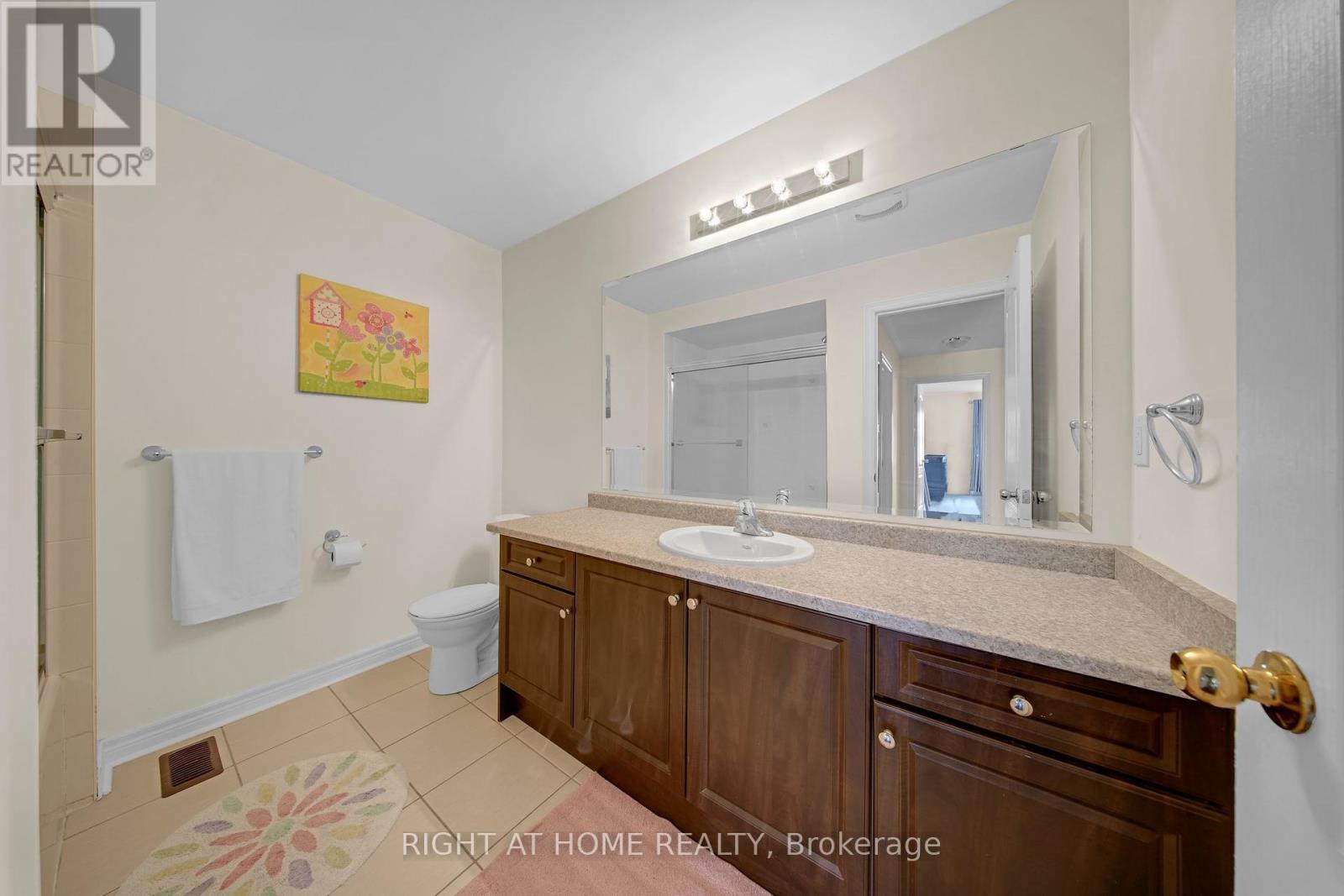 51 Lorenzo Circle, Brampton, Ontario  L6R 3N4 - Photo 27 - W12357554