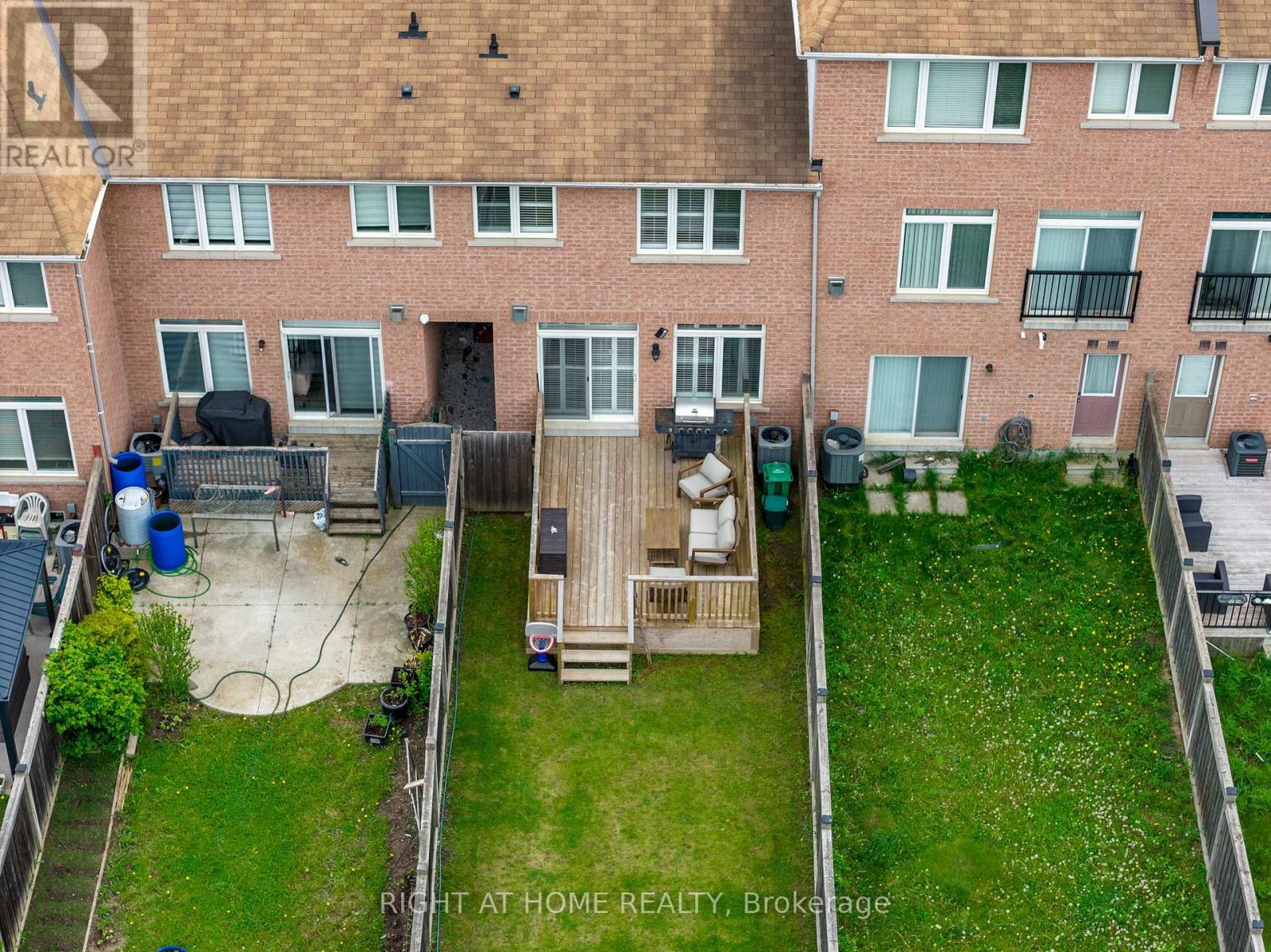 51 Lorenzo Circle, Brampton, Ontario  L6R 3N4 - Photo 34 - W12357554