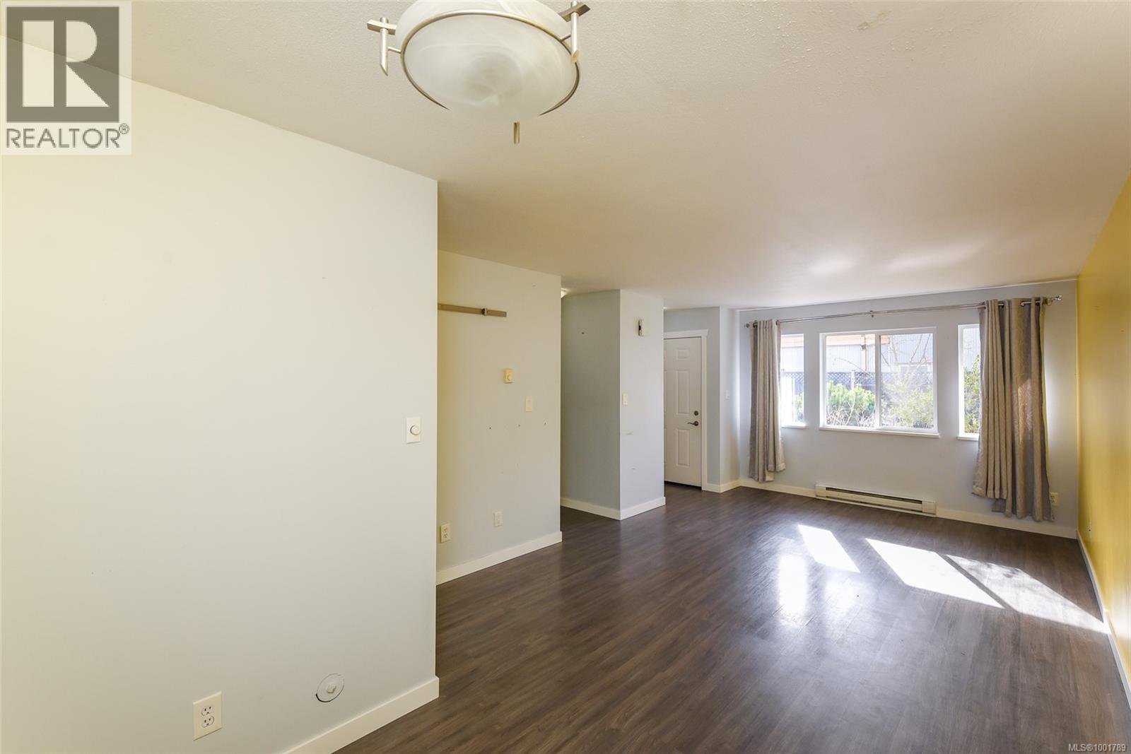 1b 851 5th St, Courtenay, British Columbia  V9N 1K8 - Photo 17 - 1001789