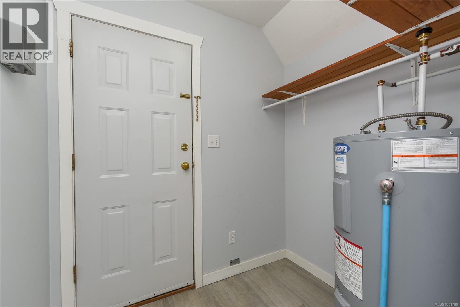 1b 851 5th St, Courtenay, British Columbia  V9N 1K8 - Photo 25 - 1001789