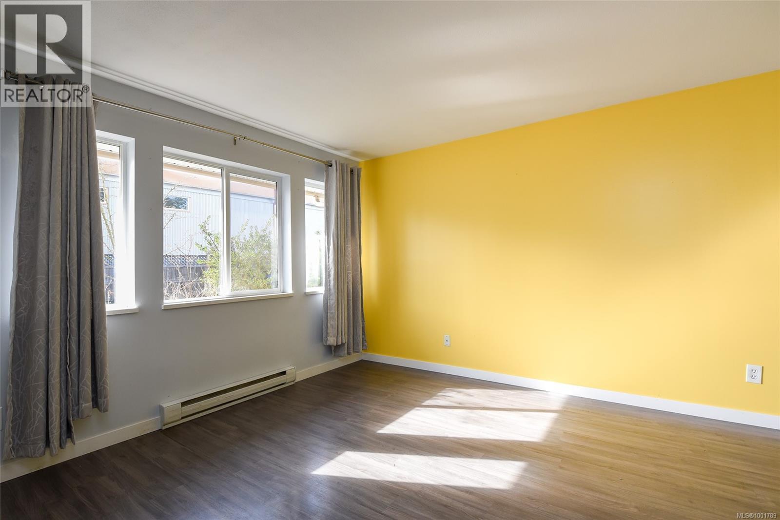 1b 851 5th St, Courtenay, British Columbia  V9N 1K8 - Photo 10 - 1001789