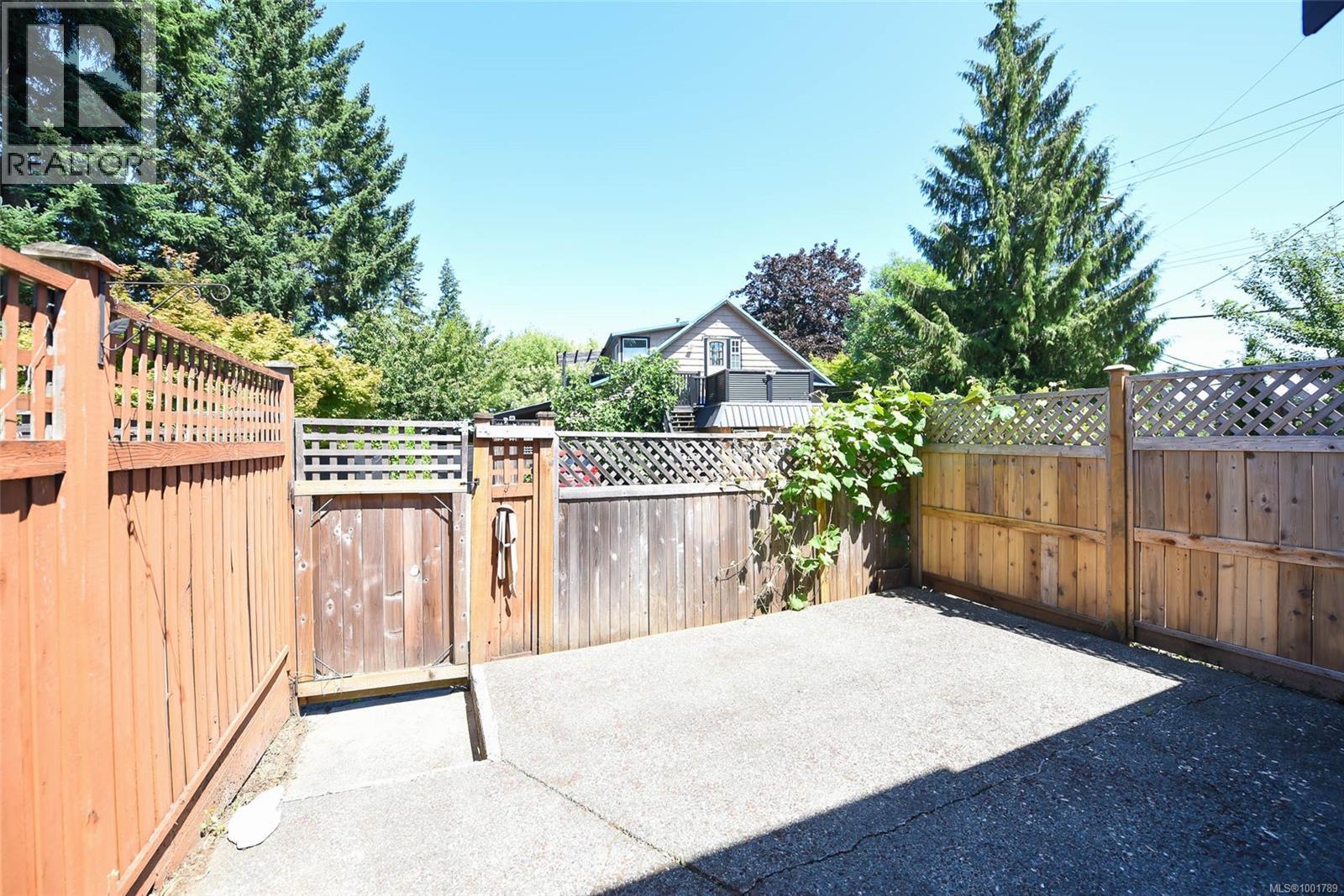 1b 851 5th St, Courtenay, British Columbia  V9N 1K8 - Photo 6 - 1001789