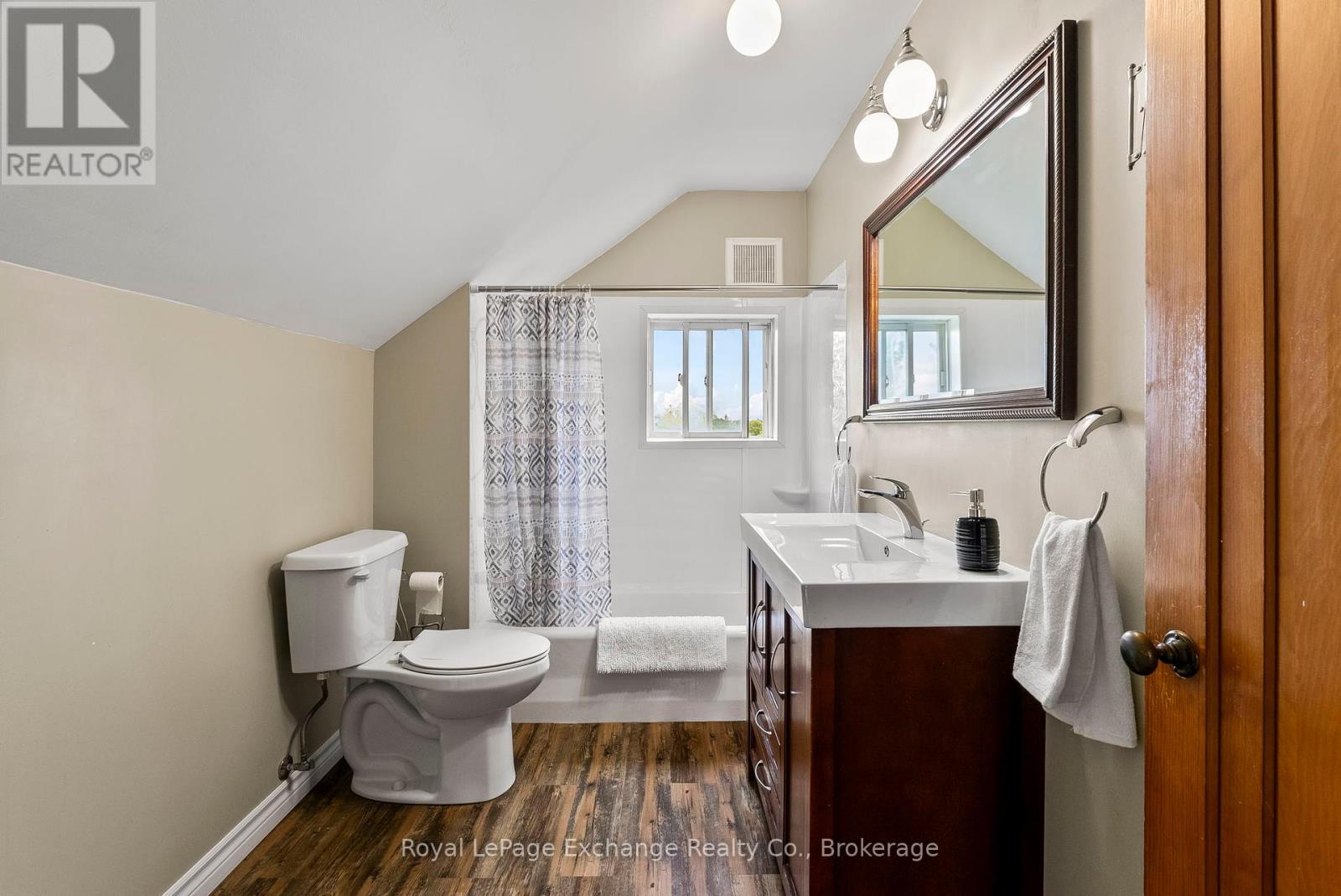 85796 Kintail Line, Ashfield-Colborne-Wawanosh, Ontario  N7A 3X9 - Photo 21 - X12357666