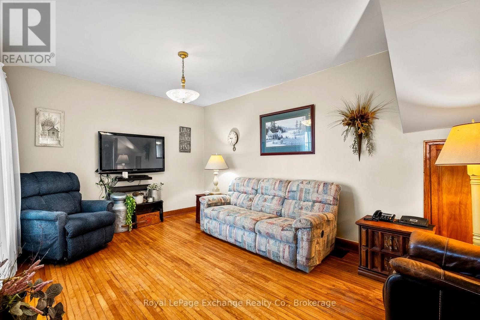 85796 Kintail Line, Ashfield-Colborne-Wawanosh, Ontario  N7A 3X9 - Photo 6 - X12357666