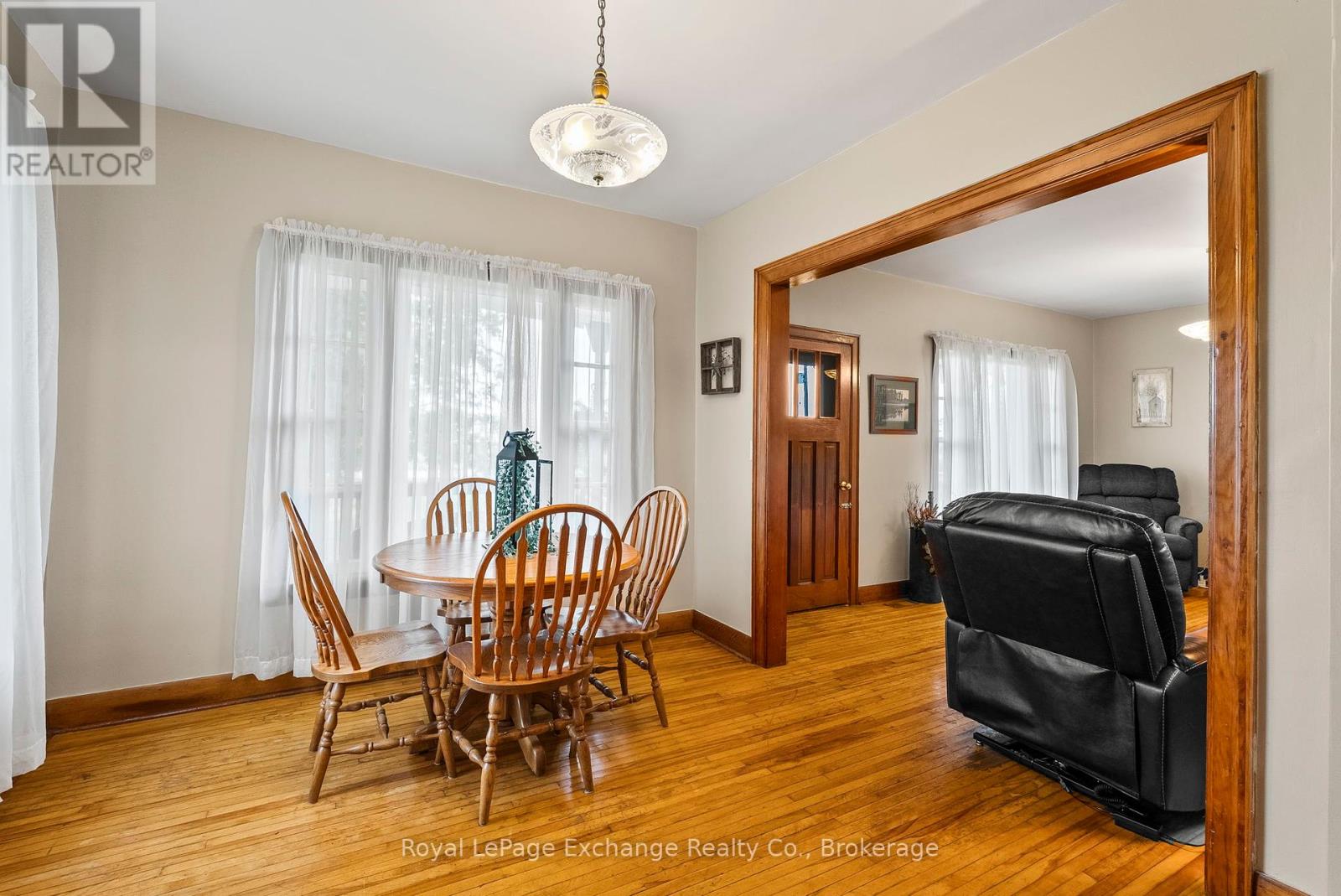 85796 Kintail Line, Ashfield-Colborne-Wawanosh, Ontario  N7A 3X9 - Photo 8 - X12357666