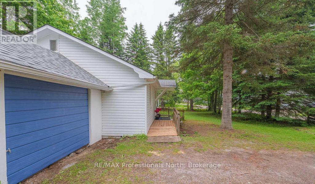 7 Stouffer Street, Minden Hills, Ontario  K0M 2K0 - Photo 28 - X12357714