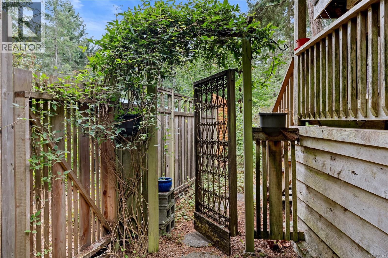 620 Gallagher Way, Gabriola Island, British Columbia  V0R 1X3 - Photo 43 - 1011583