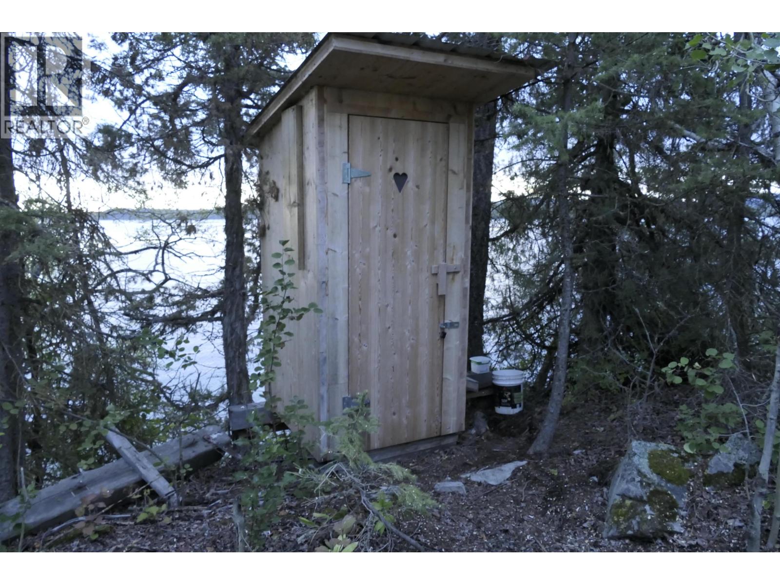 Stuart Lake Island, Fort St. James, British Columbia  V0J 1P0 - Photo 14 - R3032420