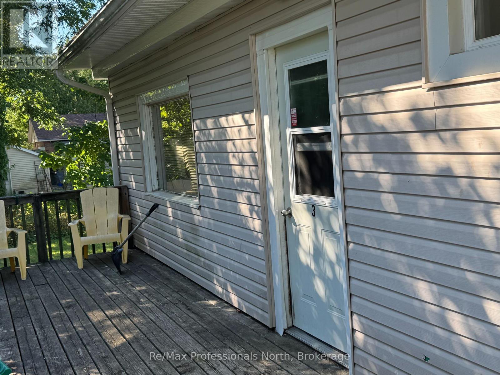 261 Hotchkiss Street, Gravenhurst (Muskoka (S)), Ontario  P1P 1H7 - Photo 27 - X12355185