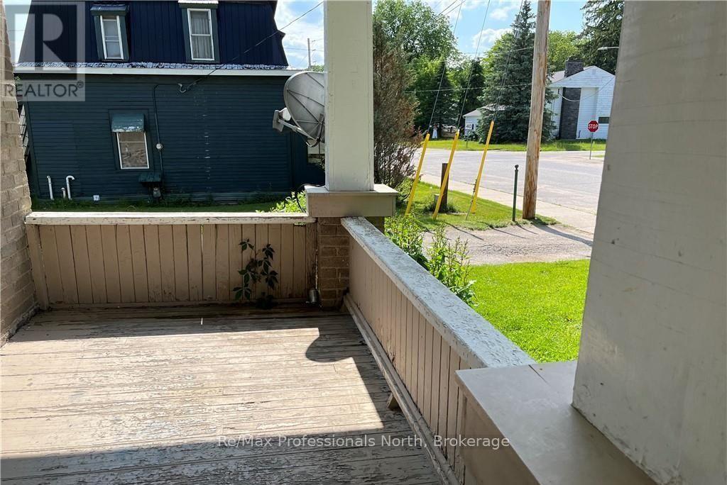 261 Hotchkiss Street, Gravenhurst (Muskoka (S)), Ontario  P1P 1H7 - Photo 29 - X12355185