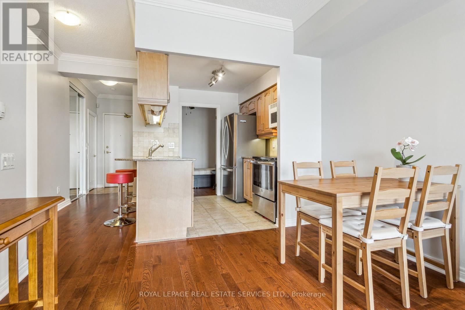 Ph2 - 40 Old Mill Road, Oakville, Ontario  L6J 7W2 - Photo 13 - W12357597