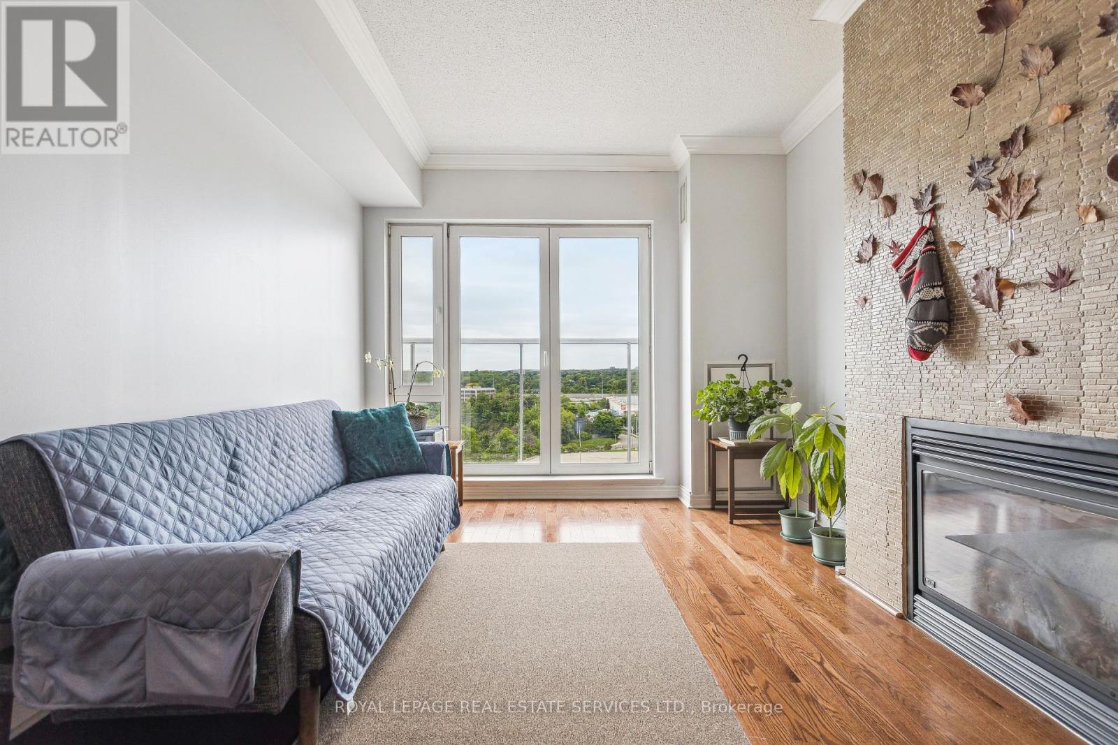 Ph2 - 40 Old Mill Road, Oakville, Ontario  L6J 7W2 - Photo 15 - W12357597