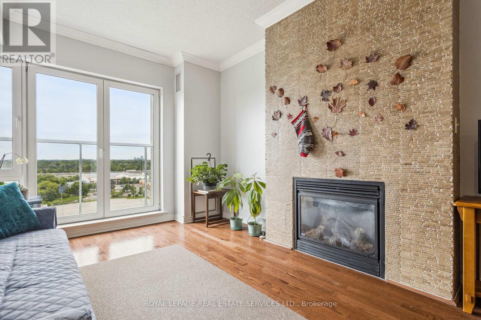 Ph2 - 40 Old Mill Road, Oakville, Ontario  L6J 7W2 - Photo 16 - W12357597