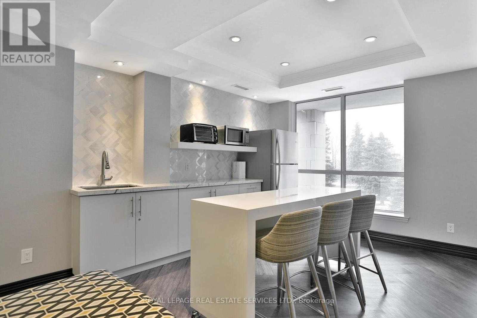 Ph2 - 40 Old Mill Road, Oakville, Ontario  L6J 7W2 - Photo 28 - W12357597