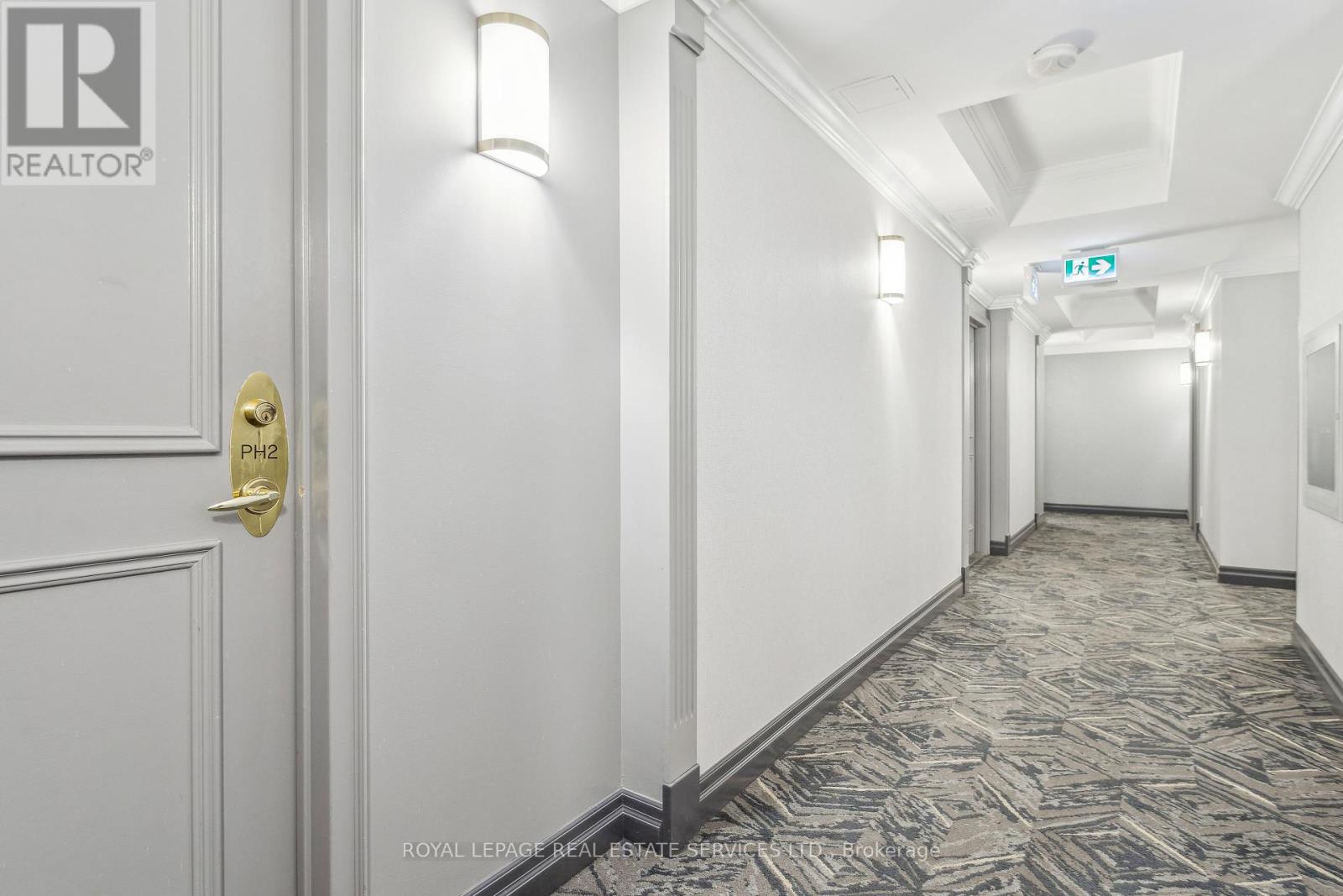 Ph2 - 40 Old Mill Road, Oakville, Ontario  L6J 7W2 - Photo 6 - W12357597
