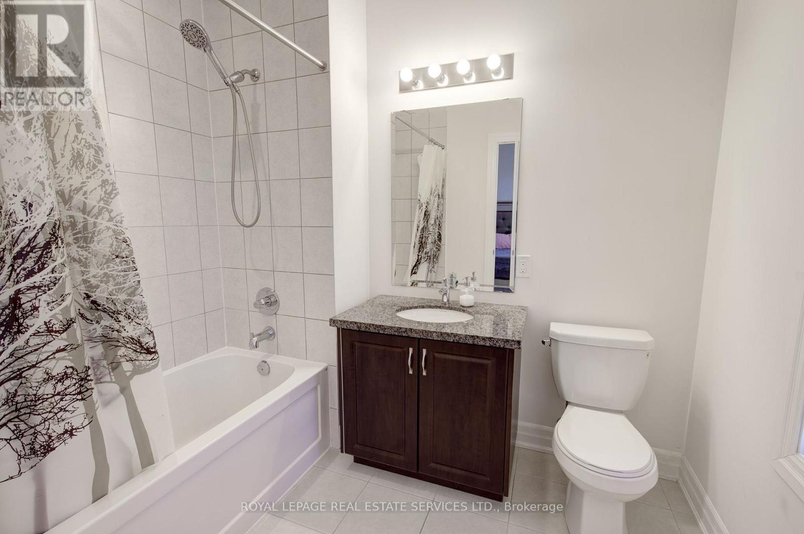 48 Viva Gardens, Oakville, Ontario  L6H 0Z1 - Photo 26 - W12357615