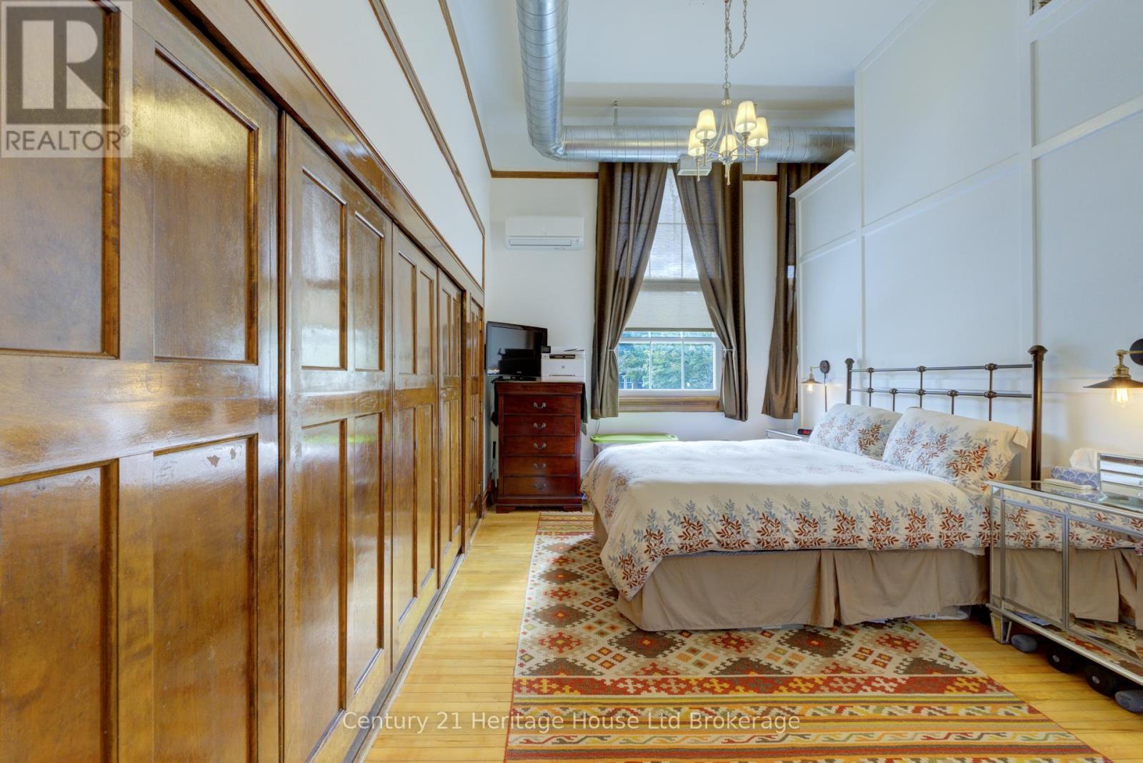 101 - 27 Chapel Street, Woodstock, Ontario  N4S 3R5 - Photo 37 - X12357749