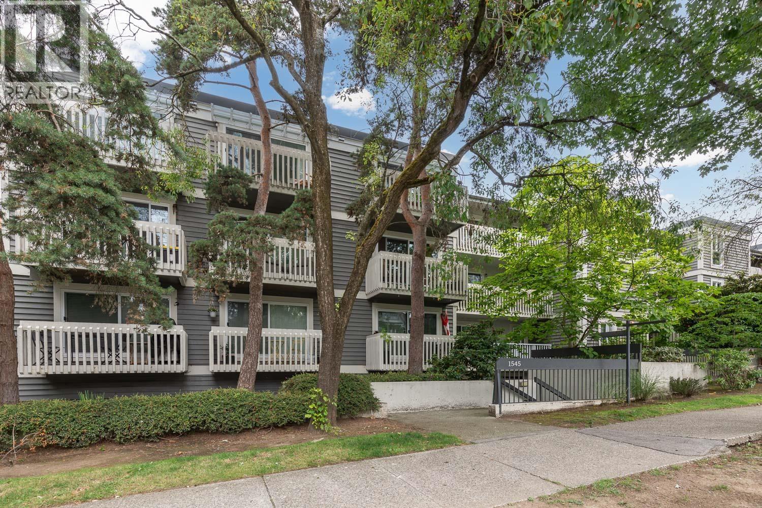 305 1545 E 2nd Avenue, Vancouver, British Columbia  V5N 1C8 - Photo 13 - R3039408