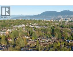 <div class="price">$799,000</div> 103 4383 Willow Street, Vancouver<br><div style="margin-bottom:8px;"><small>Rennie & Associates Realty Ltd.<br>rennie Marketing Systems</small></div><div class='bed_bath'>1 Bed | 1 Bath</div>