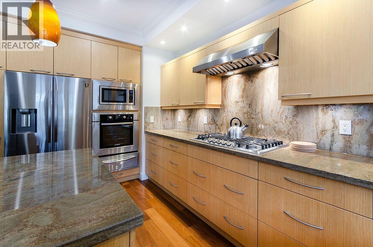 3105 W 15th Avenue, Vancouver, British Columbia  V6K 3A7 - Photo 9 - R3039424
