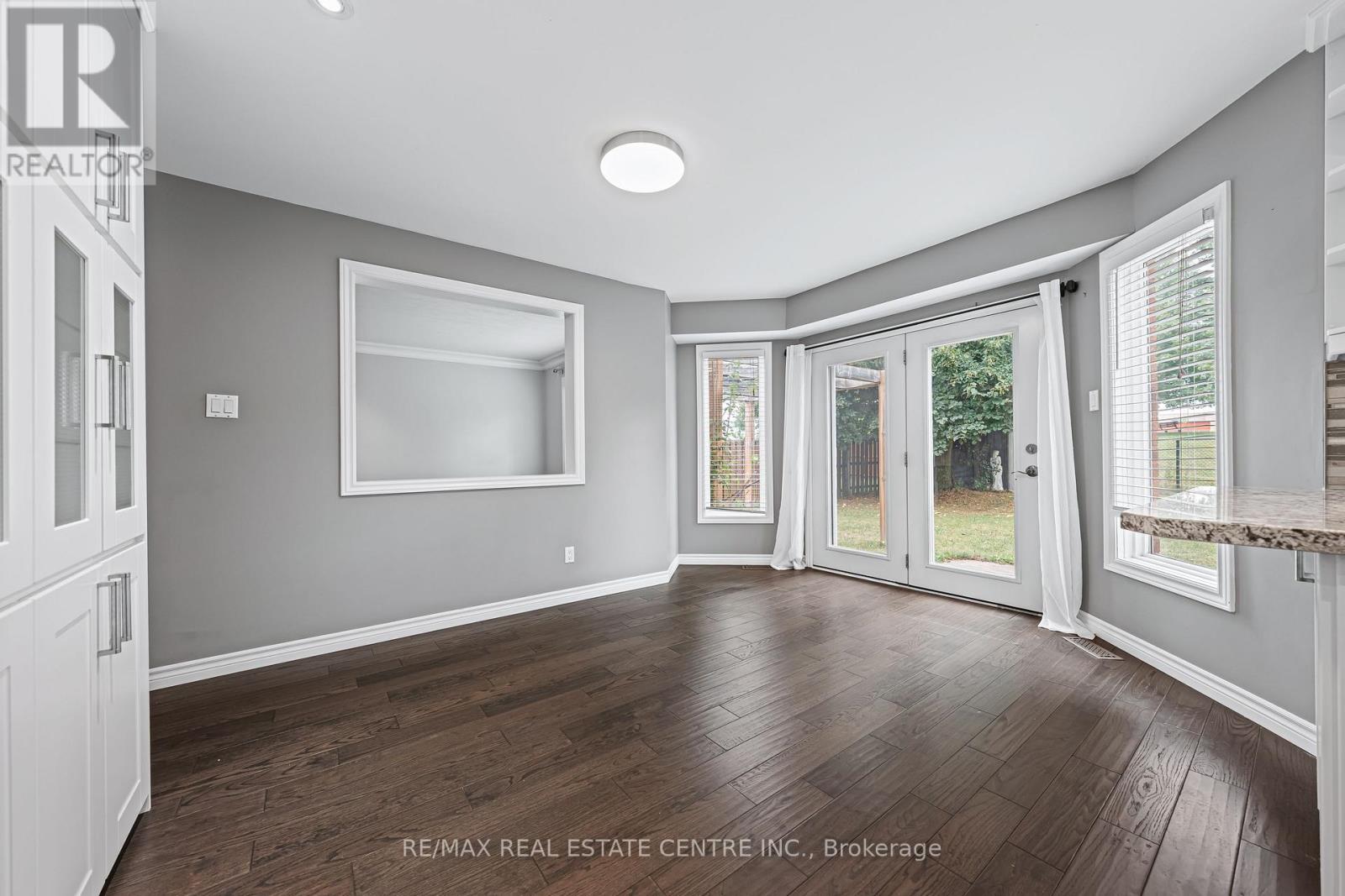 163 Glenvalley Drive, Cambridge, Ontario  N1T 1R1 - Photo 13 - X12357620