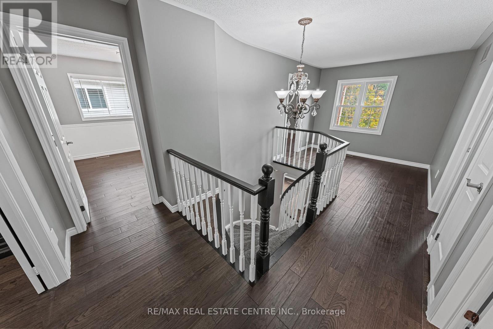 163 Glenvalley Drive, Cambridge, Ontario  N1T 1R1 - Photo 19 - X12357620