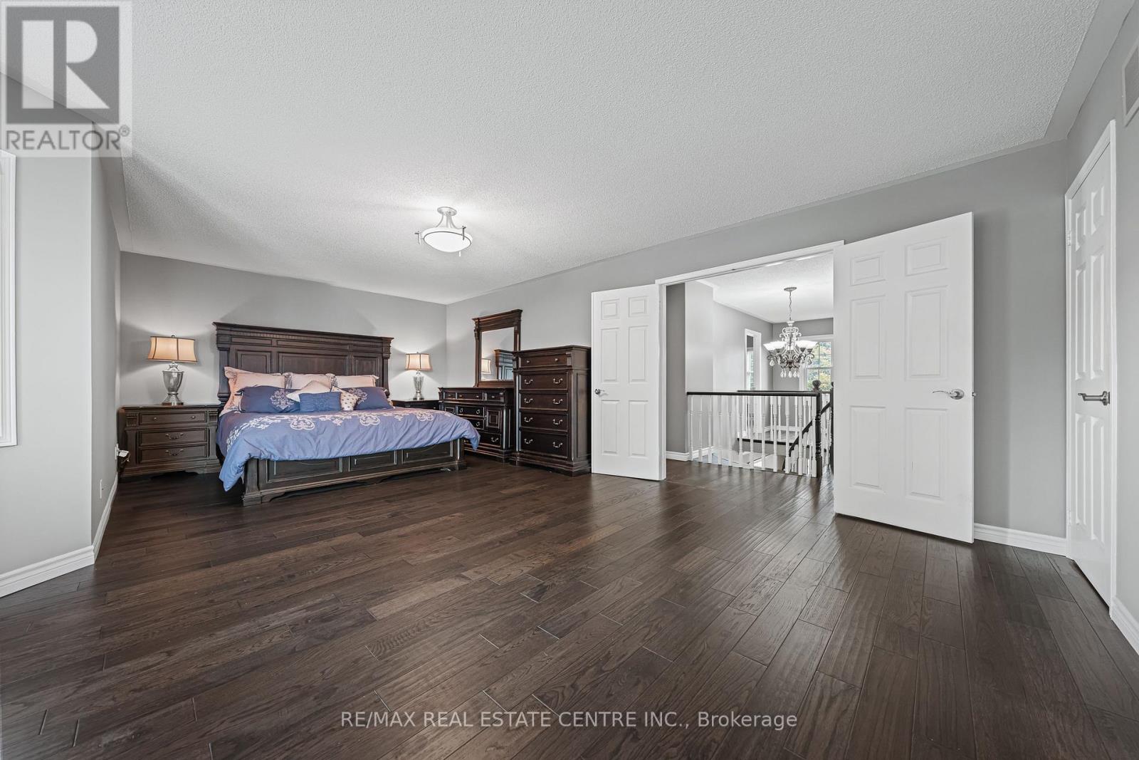 163 Glenvalley Drive, Cambridge, Ontario  N1T 1R1 - Photo 21 - X12357620